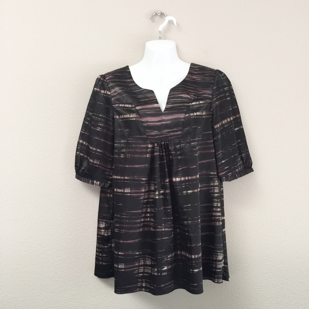 Women’s EUC Daisy Fuentes Blouse Size Medium